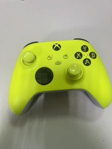 Б/в Геймпад Microsoft xbox series x s wireless controller 01-200885516