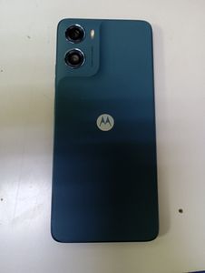 Б/у Мобильный телефон Motorola moto g06 4g 4/256gb 01-200888038