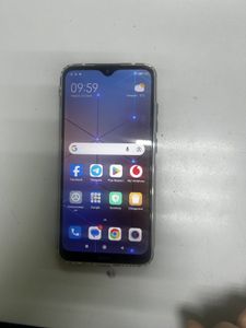 Б/у Мобильный телефон Xiaomi redmi 8 3/32gb 01-200887319