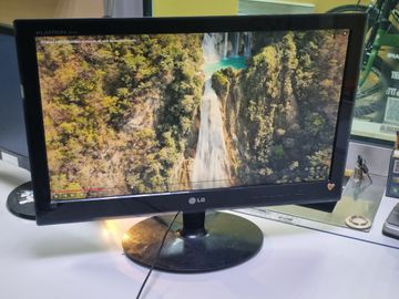 Б/в Монітор Lg flatron e2240s 01-200849139