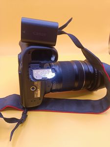 Б/в Фотоапарат Canon eos 70d/ efs 18-135 mm 1:3,5-5,6 is stm 01-200898401