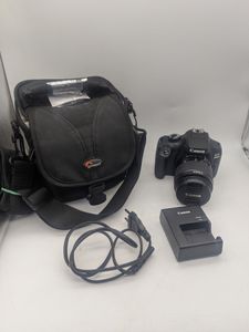 Б/в Фотоапарат цифровий Canon eos 4000d canon ef-s 18-55mm f/3.5-5.6 iii 01-200884974