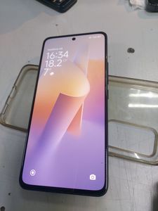 Б/в Мобільний телефон Xiaomi 12 lite 8/128gb 01-200899596