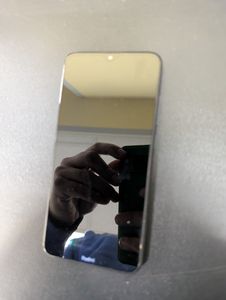 Б/в Мобільний телефон Xiaomi redmi 8a 2/32gb 01-200896837