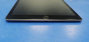 Б/в Планшет Apple ipad 10.2 2021 wi-fi 64gb 01-200904070
