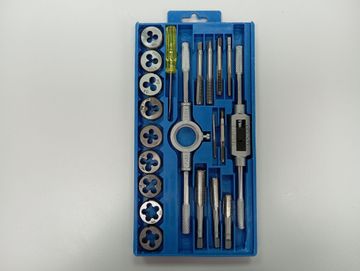 Б/в Набір інструментів Belt : мітчики + плашки 21 предмет 01-200873512