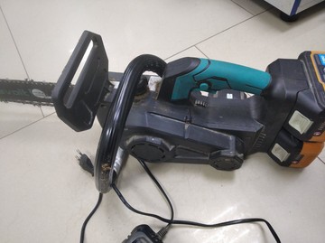 Revolt bcs 20/14 2акб зп