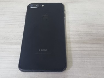Б/в Мобільний телефон Apple iphone 7 plus 128gb 01-200930027