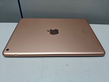 Б/в Планшет Apple ipad 6 gen 2018 32gb wi-fi 01-200938830