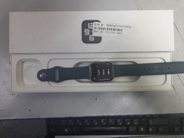 Б/в Смарт-годинник Apple watch series 8 gps 45mm aluminum case 01-200939371