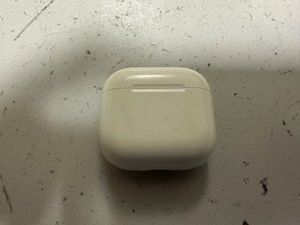 Б/в Навушники Apple airpods 4 with active noise cancellation 01-200946692