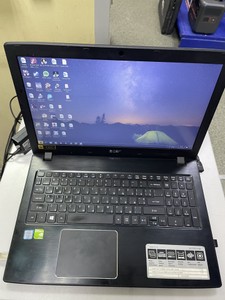 Acer 15/core i3 6006u ddr3/4gb ddr4/hdd 1000 gb/ssd *відсутній/geforce 940mx 2gb