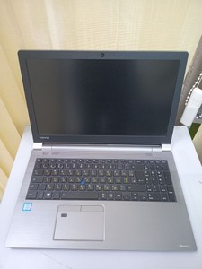 Toshiba 15/core i5 8250u ddr4/8gb ddr4/ssd 128 gb/*інтегрована