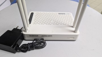 Б/в Бездротовий маршрутизатор Totolink a3002ru 01-200963266