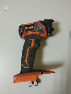 Б/в Набір електроінструментів Ridgid ліхтар r8693/гайковерт r86035/шуроповерт r8611503/шабельна пилка r8642/пилка дискова r8652/ 2акб 4ah 01-200973480