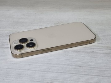 Б/в Мобільний телефон Apple iphone 14 pro 256gb 01-200924030