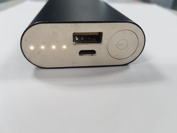 Б/у Повербанк Vivi 5200mah 01-200979372