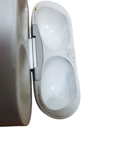 Б/у Навушники Apple airpods pro 2nd generation with magsafe charging case usb-c 01-200933918