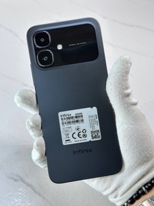 Б/в Мобільний телефон Infinix smart 20 4/128gb 01-201041465