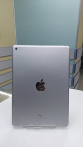 Б/в Планшет Apple ipad 6 gen 2018 32gb wi-fi 01-201041388
