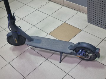Б/в Електросамокат Xiaomi mi electric scooter 3 01-201006289