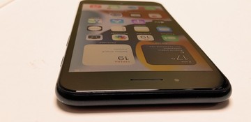 Б/в Мобільний телефон Apple iphone 7 plus 256gb 01-201077645