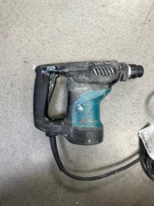 Б/в Перфоратор Makita hr2810 01-201076054