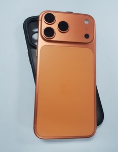 Б/в Мобільний телефон Apple iphone 17 pro max 256gb 01-201007210