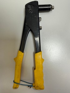 Б/у Заклепочник Stanley mr33 01-201096551