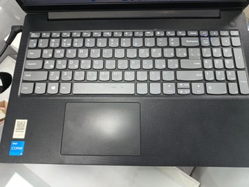 Б/в Ноутбук Lenovo 15/core i5-13420h ddr5/16gb ddr4/hdd *відсутній/ssd 512 gb/*інтегрована 01-201114578