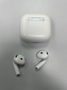 Б/в Навушники Apple airpods 4 01-201114935