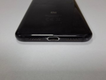 Б/у Мобільний телефон Xiaomi mi 8 6/64gb 01-201123380