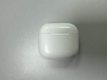 Б/в Навушники Apple airpods 4 01-201116636