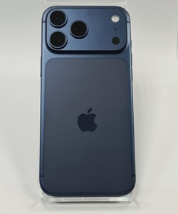 Б/в Мобільний телефон Apple iphone 17 pro max 2tb 01-201155639