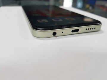 Б/в Мобільний телефон Xiaomi redmi a7 pro 4/64gb 01-201154024