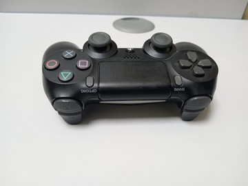Б/в Геймпад Sony dualshock 4 v2 01-201155736