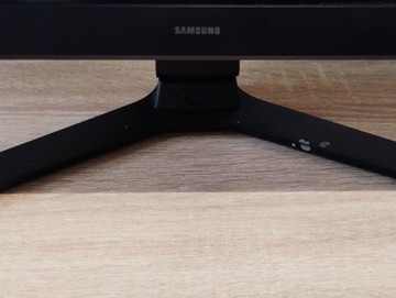 Б/в Монітор Samsung s24dg300ei 01-201103089
