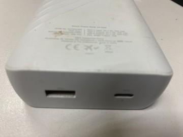 Б/в Повербанк Xtorm 20000mah 15w 01-201179645