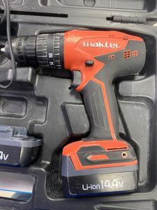 01-200488113: Maktec mt080e