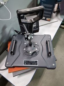 01-200376389: Vevor 1400w