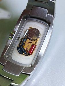 01-200497545: Maurice Lacroix 32859