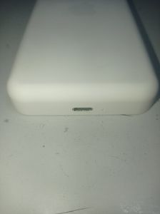 Б/в Повербанк Battery Pack magsafe 5000mah 01-200808534
