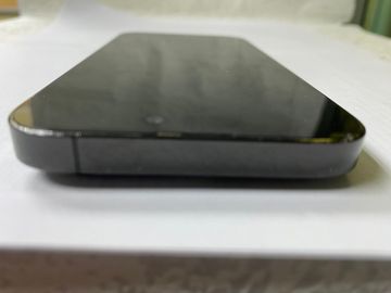 Б/в Мобільний телефон Apple iphone 14 pro 256gb 01-200815447