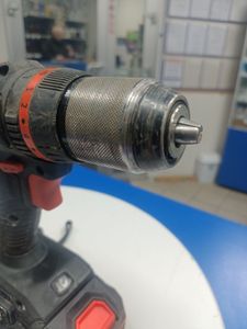 Б/в Шурупокрут Dnipro-M cd-201hbc compact 1акб 2ah зп 01-200829981