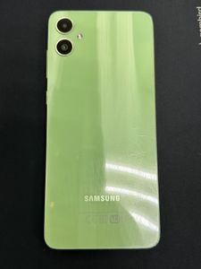 Б/у Мобильный телефон Samsung galaxy a05 4/128gb 01-200831014