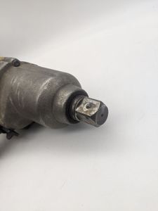 Б/у Гайковерт Dewalt dw294 01-200831374