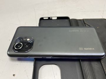 Б/в Мобільний телефон Xiaomi mi 11 8/256gb 01-200838468