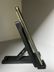 Б/в Мобільний телефон Infinix note 40 pro 12/256 01-200838474