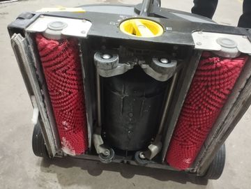 Б/у Поломоечная машина Karcher br 40/10 c adv 1.783-311.0 01-200847690