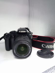 Б/в Фотоапарат Canon eos 1100d + ef-s 18-55mm f/3,5-5,6 is iii 01-200852062